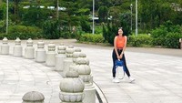Aura Kasih saat liburan di Hong Kong. Foto: Instagram Aura Kasih