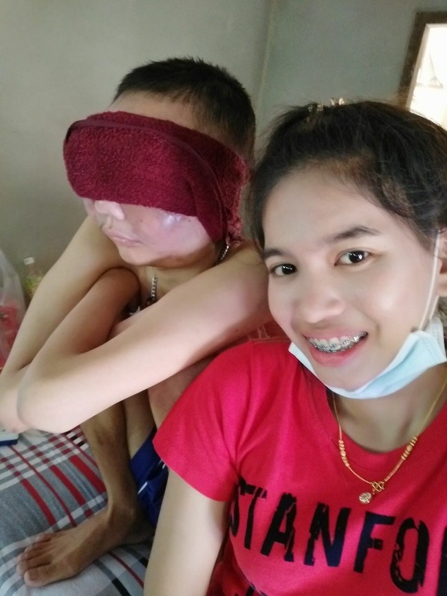 Pasangan muda ini telah menjalin hubungan asmara selama tiga tahun. Foto: Dok. Facebook Atittaya Chumkeaw