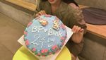 Cantiknya Jennie Blackpink Saat Masak dan Makan Es Krim
