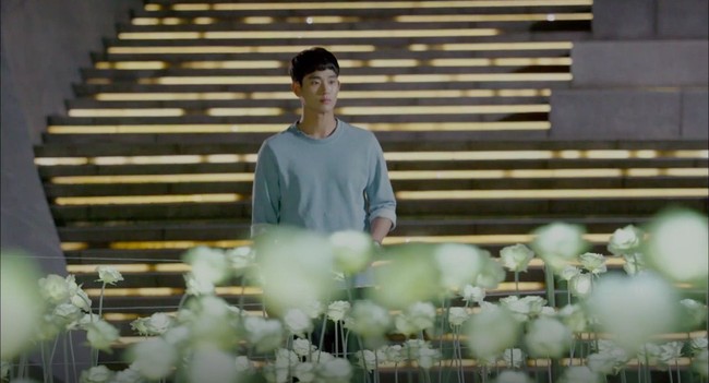 Bagi kamu yang sudah menonton serial fenomenal My Love From The Star atau You Who Came From the Starts pasti familiar dengan kebun bunga yang cantik ini. Sang bintang utama Kim Soo-hyun pernah syuting di kebun bunga yang juga bagian dari Dongdaemun Design Plaza ini. Foto: Dok. Visit Korea, MBC