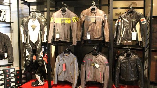 Jaket motor untuk sehari-hari