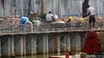 Melihat Proses Pengerjaan Revitalisasi Sungai Ciliwung