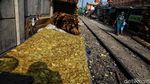 Potret Permukiman yang Tak Pernah Hilang dari Pinggir Rel Jakarta