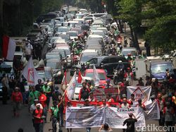 Giliran Kantor Go-Jek yang Didemo Driver Online