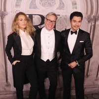 Di fashion show Ralph Lauren, ia datang bersama Blake Lively. Blake dan Henry saling beradu akting di film A Simple Favor yang akan dirilis dalam waktu dekat. (Foto: Getty Images)