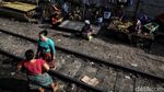 Potret Permukiman yang Tak Pernah Hilang dari Pinggir Rel Jakarta