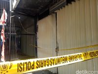 Melihat Toko Listrik yang Terbakar hingga Tewaskan Ayah-Anak