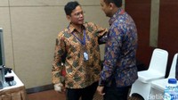 Pahala mengatakan bahwa tangan kanannya patah beberapa waktu lalu. Foto: Achmad Dwi Afriyadi