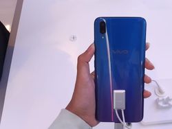 Lebih Dekat dengan Vivo V11 Pro