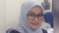 Ella Nurhayati telah berpisah dengan mantan suami sejak tahun 2004 lalu. (Istimewa.)