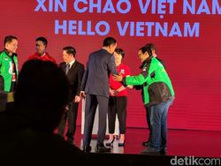 Begini Aksi Jokowi di Atas Panggung Peluncuran Go-Viet