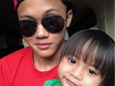 Foto-foto Ini Buktikan Kompaknya Anak-anak Sule