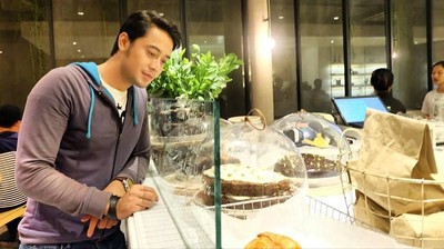 Soto Betawi dan Cake Jadi Makanan yang Sering Dihajar Kriss Hatta