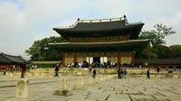 Changdeokgung sempat menjadi istana utama bagi sejumlah raja dari Dinasti Joseon. Ini merupakan istana kedua setelah Gyeongbokgung (Korea Tourism Organization)