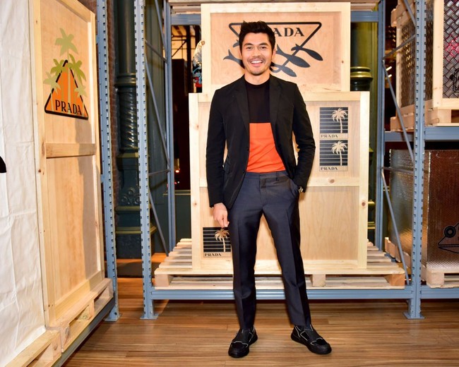 Satu hal yang perlu kamu tahu, Henry ternyata tidak pernah mencicipi studi di bangku kuliah. Aku beruntung, karena banyak orang yang kuliah tapi tidak tahu tujuan hidupnya, kata Henry seperti dikutip Cosmopolitan. Dan lihatlah kehidupan Henry sekarang. Foto: Getty Images