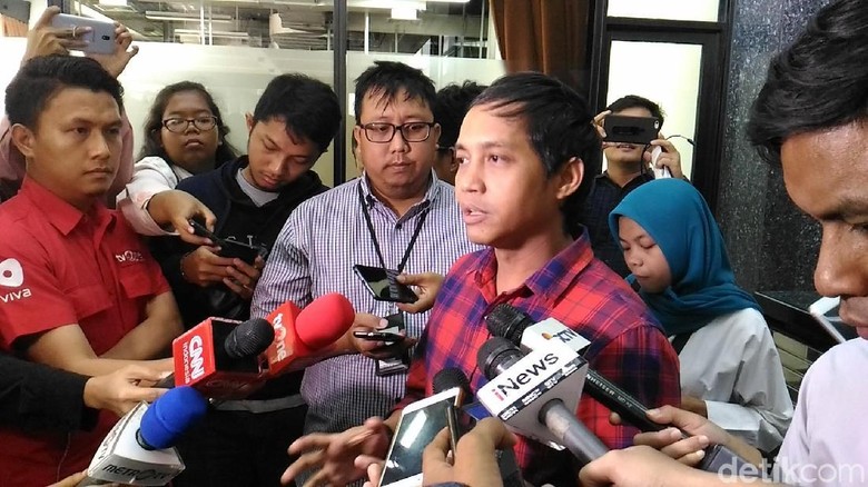 PSI Nilai Sandiaga Nebeng Popularitas ke Susi PSI Nilai Sandiaga Nebeng Popularitas ke Susi