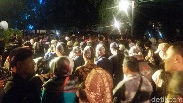 Putri Sultan HB X Lepas Ribuan Warga Laku Bisu Keliling Keraton