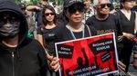 Aksi Bebaskan Meliana di Depan Gedung MA