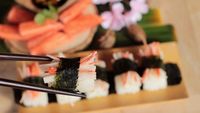 Agar Tetap Sehat, Hindari Memesan 12 Jenis Makanan Ini di Restoran Sushi (1)