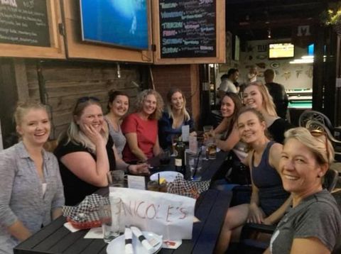 Grup wanita bernama Nicole