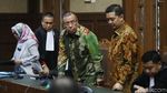 Sidang Lanjutan Korupsi Ayah Anak Asrun-Adriatma