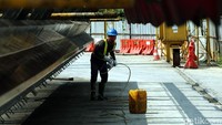 Pabrik seluas 6 hektare (Ha) ini memproduksi U-Shaped Girder (USG) dan U-Box Girder (UBG).