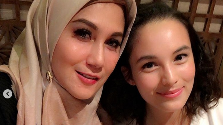 Makan Malam Bareng Marini, Chelsea Islan Didoakan Jodoh Jadi Mantu Makan Malam Bareng Marini, Chelsea Islan Didoakan Jodoh Jadi Mantu