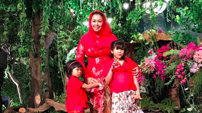 Quality Time Bareng Si Kecil ala Anak Gus Dur, Yenny Wahid