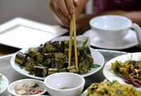 Dipercaya Berkhasiat, di Vietnam Daging Ular Jadi Menu Populer di Restoran