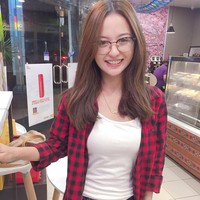 Dari beberapa koleksi foto cantik dokter Krestle Lailene Deomampo, bagaimana menurut kamu tentang dokter cantik ini? Foto: Instagram