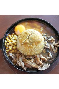 Brant's Atelier: Mie Retek yang Mulur Gurih dan Curry Rice yang Wangi Ada di Sini