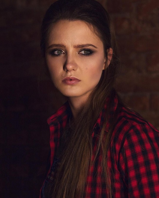 Natalia sendiri berprofesi sebagai seniman. Ia adalah seorang aktris teater.  Foto: Instagram (@ natalia_krasko)