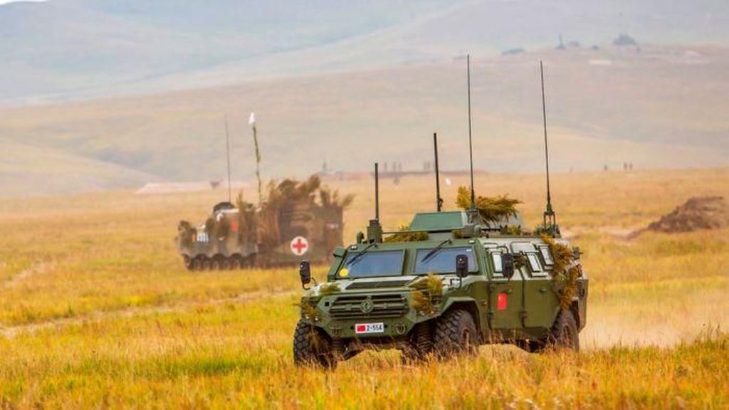 Tentara Rusia-Tajikistan Latihan Perang Dekat Perbatasan Afghanistan
