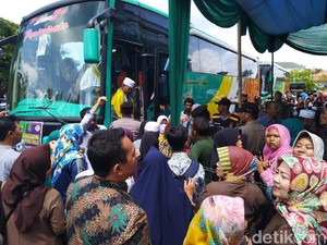 Update Kepulangan, 106.298 Jemaah Haji Tiba di Indonesia
