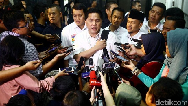 Naik 142%, Saham Perusahaan Erick Thohir Diawasi BEI
