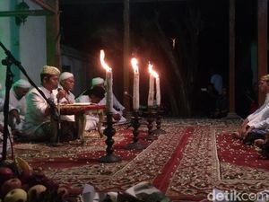 Hari Jadi Cirebon, Keraton Kanoman Gelar Ritual Pembacaan Babad