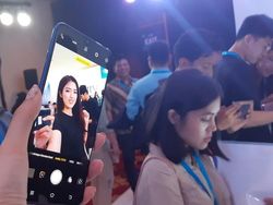 Lebih Dekat dengan Vivo V11 Pro