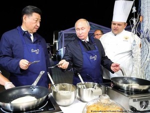 Rusia dan China Gunakan Mata Uang Sendiri Dalam Transaksi Perdagangan