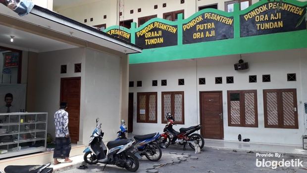 Suka Duka Gus Miftah Berdakwah di Dunia Kelam nan Remang-remang