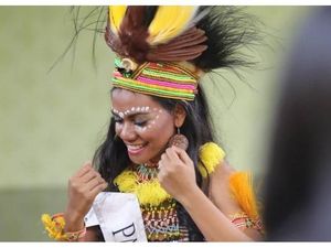 Potret Ellen Aragay, Perempuan Papua di Kontes Kecantikan Dunia