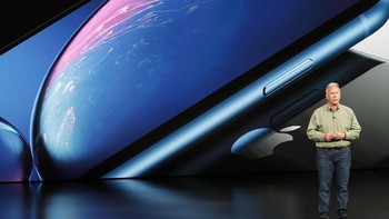 Bagaimana, berminat meminangnya atau lebih memilih sekalian iPhone XS? Foto: Reuters