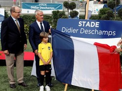 Stadion Didier Deschamps menggantikan nama stadion Marquet yang berlokasi di Cap dAil. Pelatih berusia 49 tahun itu tinggal di Cap dAil, kawasan Monaco, sejak 2001. (Foto: Eric Gaillard/Reuters)