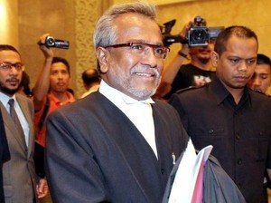 Pengacara Najib Razak Ditangkap dan Didakwa Pencucian Uang