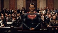 Meski menuai kritik, namun penampilannya di film tersebut masih lumayan disukai. Dok. Warner Bros
