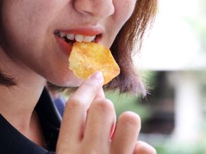Pengin Ngemil Setelah Makan? Studi Ungkap Ini Sebabnya