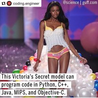 Hal tersebut berawal dari sebuah postingan Instagram yang menulis jika Lindsey Scott bisa melakukan coding. Namun beberapa pria menulis komentar yang merendahkan seperti, Mencetak kata halo sekarang ini juga dianggap sebagai coding hingga Sangat disayangkan. Foto: Instagram @lyndsey360