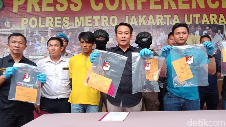 Polisi: DH yang Tembak Istri di Jakut Sudah 2 Tahun Miliki Air Gun Polisi: DH yang Tembak Istri di Jakut Sudah 2 Tahun Miliki Air Gun