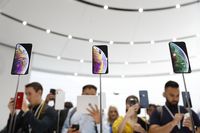 Penjualan iPhone Lesu, Ini Penjelasan Lengkap Bos Apple
