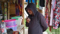 Transportasi desa, mobil 4X4, menggunakan radio untuk berkomunikasi lewat radio antar sopirnya (Masaul/detikTravel)