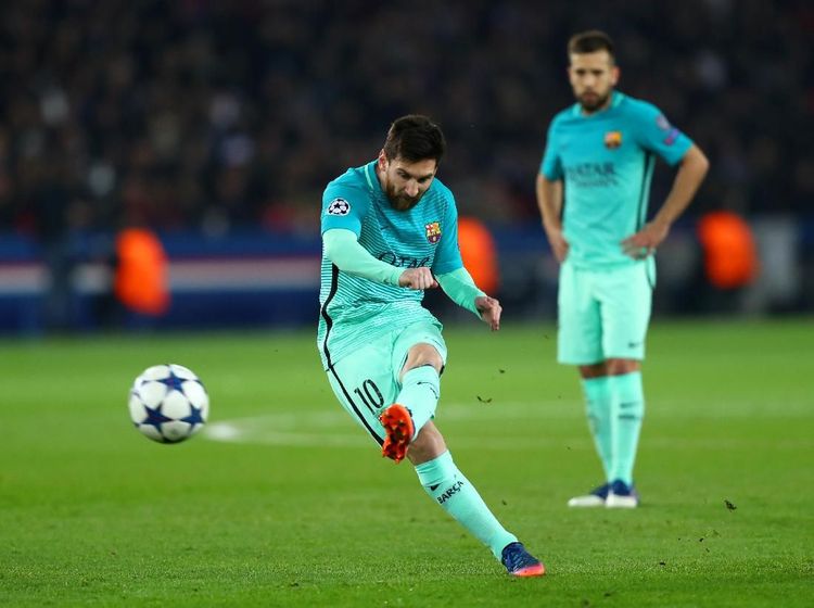 10 Pemain yang Lebih Jago Tendangan Bebas dari Messi